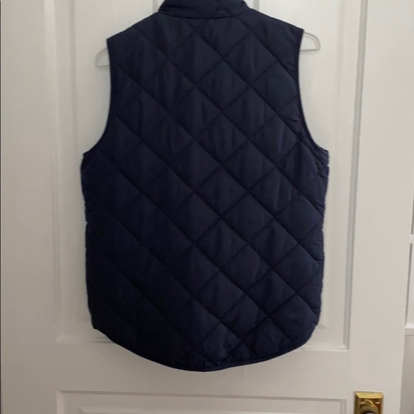 Thread & Supply Vest! - Picture 4 of 4